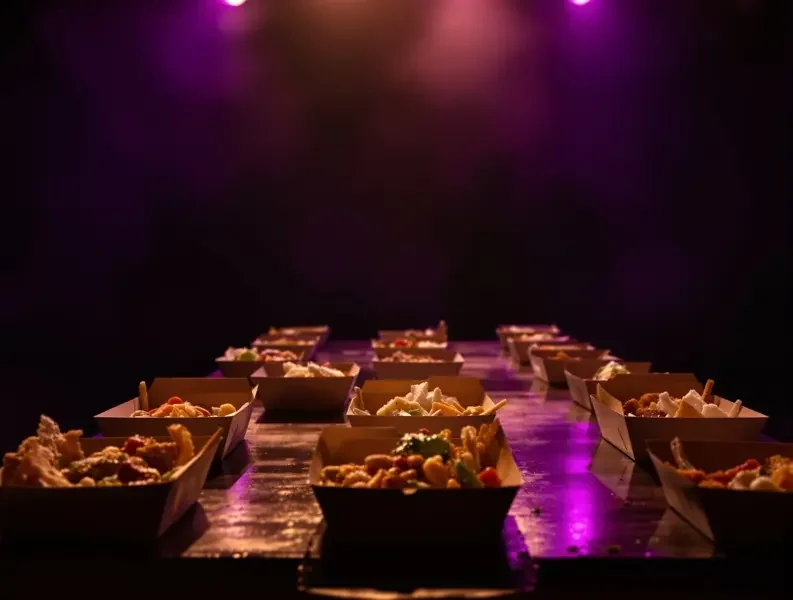 剧组盒饭克扣内幕,工作人员血泪控诉 - 吃瓜爆料网
